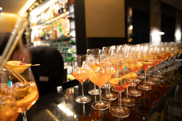 italy aperol bartender prepare drink italy drink 
