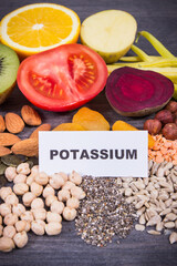 Inscription potassium with healthy eating containing natural minerals, vitamin K and fiber