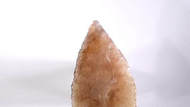 Neolithic flint arrowhead (Saharan Africa c4000BC) 'leaf; style