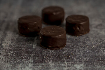 chocolate alfajor ready to eat