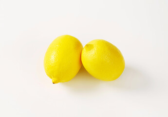 Two fresh lemons - 746174999
