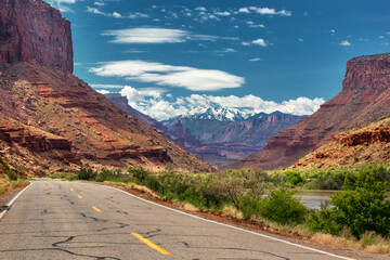 Traveling the Scenic Byway 128 between Cisco and Moab along the Colorado River, Utah, USA