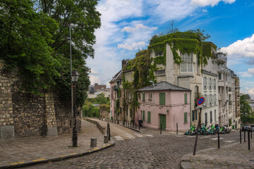 Fototapeta na wymiar Paris France, city skyline at architecture building on Montmartre street