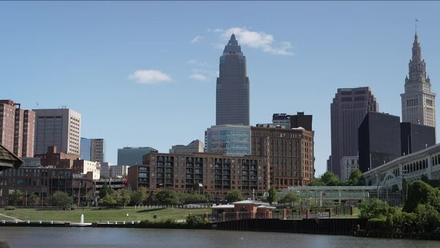 Cleveland Skyline on the Water Panning