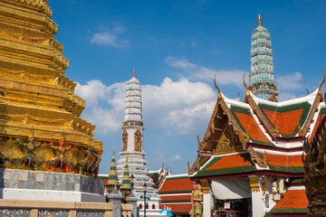 Fototapeta premium Wat Phra Kaew, Temple of the Emerald Buddha. Bangkok, Thailand.