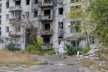 Fototapeta na wymiar Residential building destroyed by military actions in Ukraine.