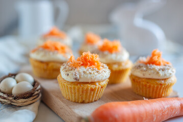 Homemade Carrot Cupcakes with Cream Cheese Frosting for Easter - 746326709