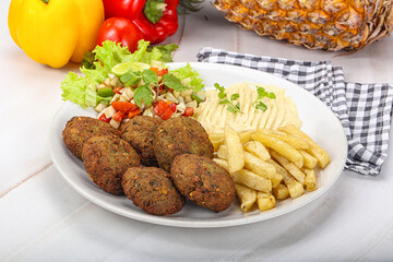 Falafel with hummus and fried potato