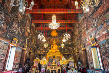 Fototapeta premium Wat Arun Ratchawararam Ratchawaramahawihan, Bangkok, Thailand