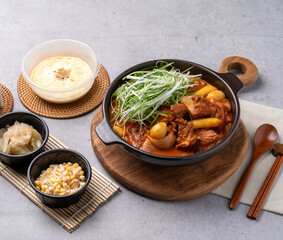 Korean food, spicy, ripe kimchi, ribs, steamed, cream, side dishes, kimchi, corn cheese,