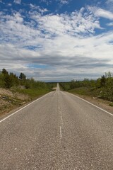 Obraz premium E8 road view at Kilpisjärvi in summer, Enontekiö, Lapland, Finland.