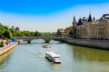 Notre-Dame e Rio Sena