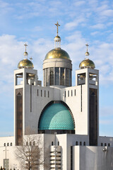 Patriarchal Cathedral of the Resurrection of Christ of the UGCC in Kyiv on a sunny winter day. - 746555383