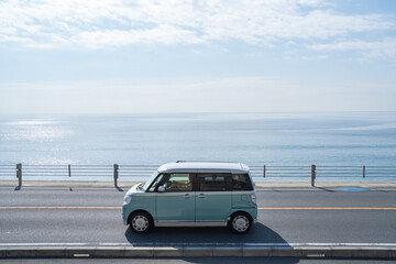 海沿いの道