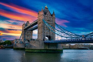 Fototapeta na wymiar Tower Bridge at sunset in London, UK.