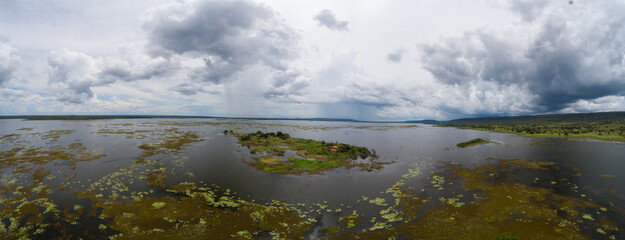 ilha na LAGOA DE PARNAGUÁ - PIAUI BRAZIL (C)