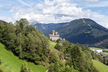 Burg Heinfels in Osttirol