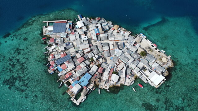 AERIAL VIEW OF SANTA CRUZ DEL ISLOTE , COLOMBIA