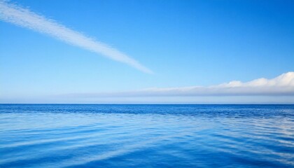 Obraz premium Perfect sky and water of ocean. Travel, holdiay, summer concept. 