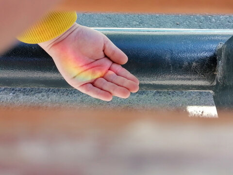 Bringing in healing light - parallel healing hands with bright white light