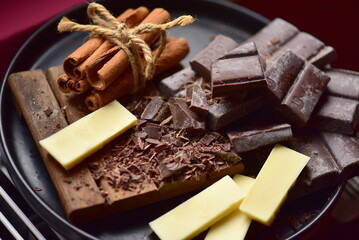 White and dark chocolate with nuts