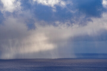 Winterwetter auf dem Meer vor dem Nordkap