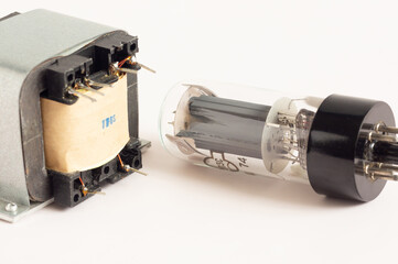 transformer and tube for amplifier
