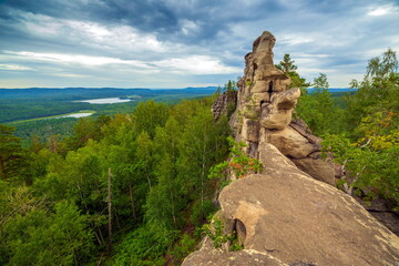 Fototapeta na wymiar Magnificent rocks of the Arakul shikhan in the Chelyabinsk region on a summer day