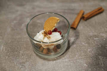 muesli with yogurt