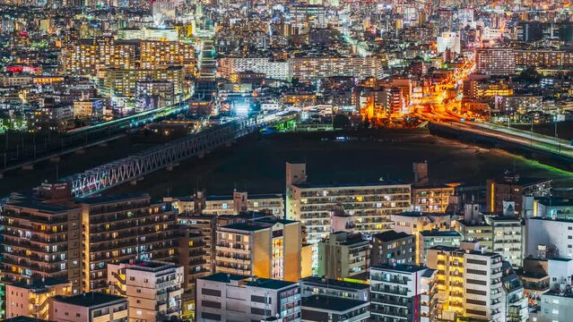 【東京都】見上げると広がる都会の夜景　タイムラプス　ティルトアップ　
The night view of the urban city that spreads out when you look up - Tokyo, Japan - Timelapse video - tilt up