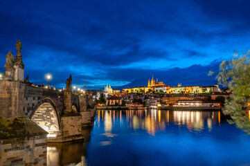 Obraz premium View of Prague castle and old town in Prague, Czech Republic 