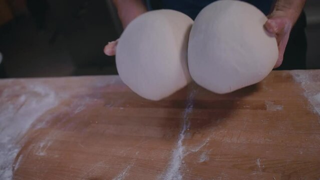 In der B&auml;ckerei wird Teig verarbeitet