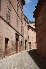 Fototapeta na wymiar Amandola, historic town in Marche, Italy