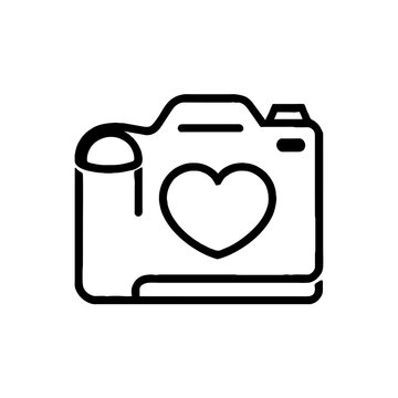 simple camera logo whtie heart