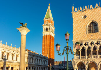 Doges palace and Campanile tower on St. Mark's square in Venice, Italy - obrazy, fototapety, plakaty