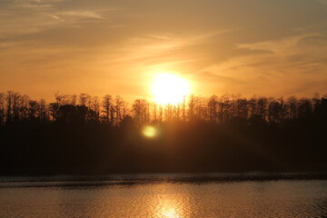 Sunset at an easy 
Beautiful night awaits 