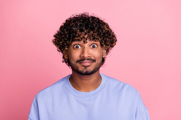 Fototapeta premium Photo of impressed shocked guy wear blue stylish clothes unexpected unbelievable sale offer isolated on pink color background