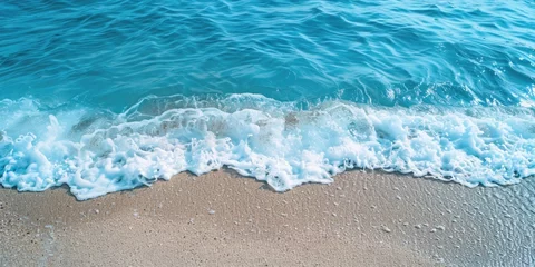 Foto op Plexiglas A wave rolling towards the shore, suitable for travel brochures © Fotograf