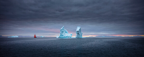 Beautiful Landscape of Greenland - obrazy, fototapety, plakaty