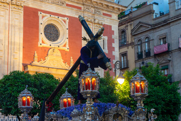 paso de Jesús de la pasión en la semana santa de Sevilla, España	