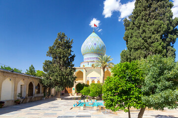 Fototapeta na wymiar Imamzadeh-ye Ali Ebn-e Hamze Mausoleum and mosque in Shiraz, Iran
