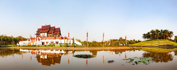 Fototapeta na wymiar royal Flora Ratchaphruek Park, Chiang Mai, Thailand