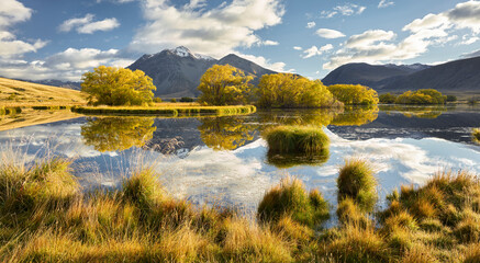 namenloser See im Ahuriri Valley, Barrier Range, Canterbury, Südinsel, Neuseeland, Ozeanien