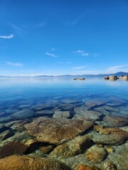 lake mountains