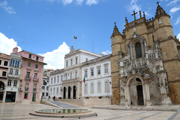 Fototapeta na wymiar Santa Cruz Monastery (Monastery of the Holy Cross), Coimbra, Portugal.
