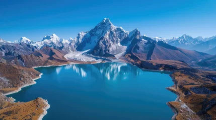 Zelfklevend Fotobehang Cradle Mountain Serene Mountain Lake: Aerial Vista of Peaks and Sky Reflections at High Altitude
