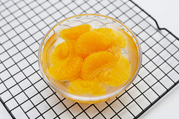 Mandarin orange in sweet syrup