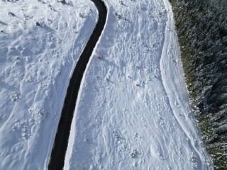 Route dégagée de la neige