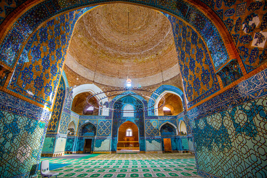 Intricate Serenity: Interior Dome and Mosaic Walls of the Blue Mosque, Tabriz, Iran