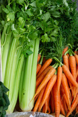 Gemüse Einkauf auf dem Wochenmarkt